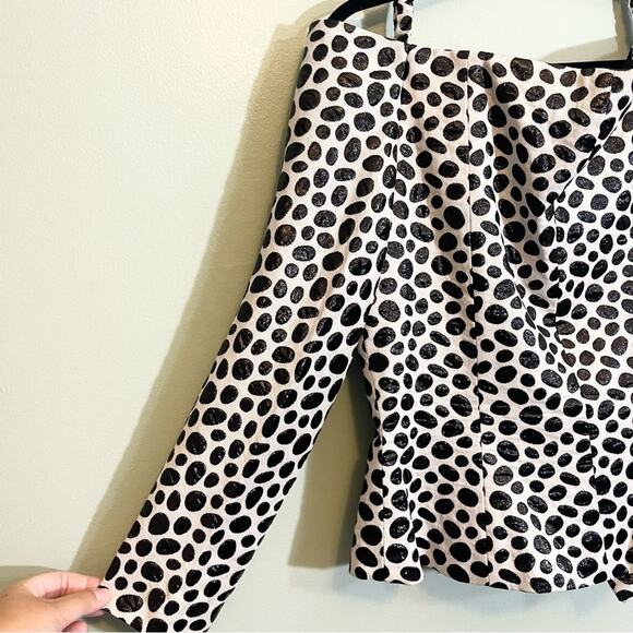 A.J. Bari Women's Vintage Polka Dot Sweetheart Neck Off Shoulder Button-Up 14 - Picture 5 of 16